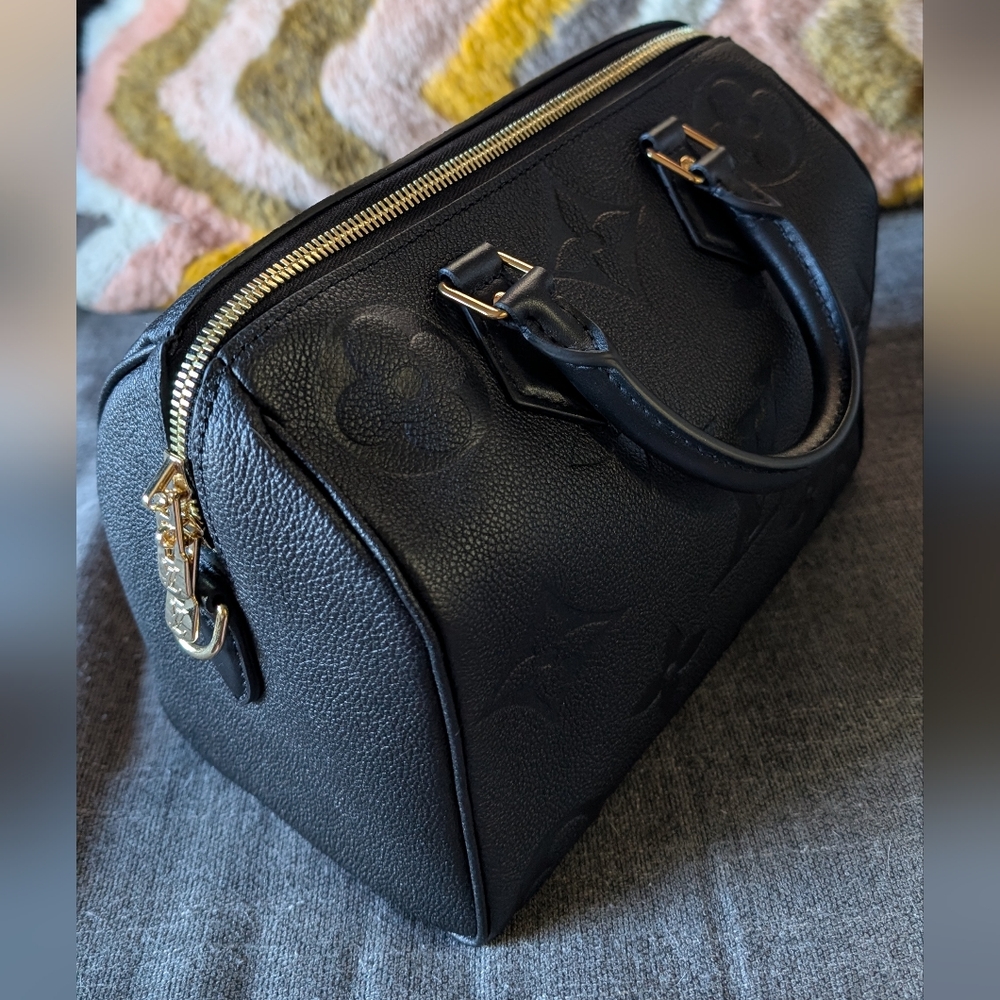 Louis Vuitton Speedy Bandouliere 25 NWT And Receipt Authentic (Perfect Present) - Picture 2 of 11